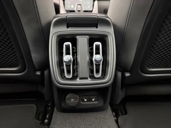 Polestar 2 Dual Motor 78kWh Performance 27