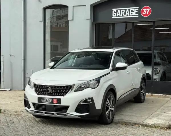 Peugeot 5008 1.5 BlueHDi Allure EAT8 3