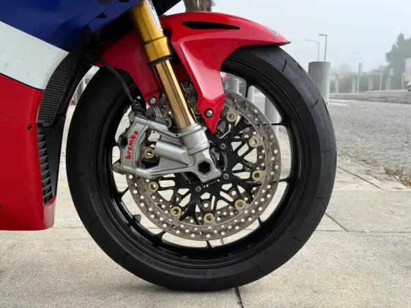 Honda CBR Outro 14