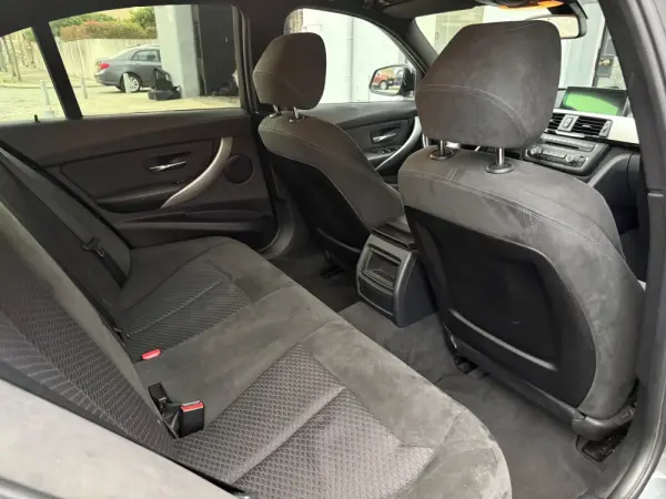 BMW 320 d Auto Pack M 16