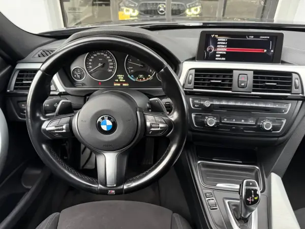BMW 320 d Auto Pack M 18