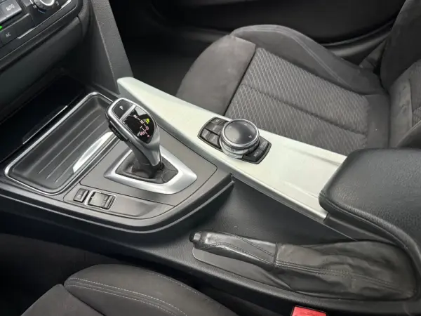 BMW 320 d Auto Pack M 23