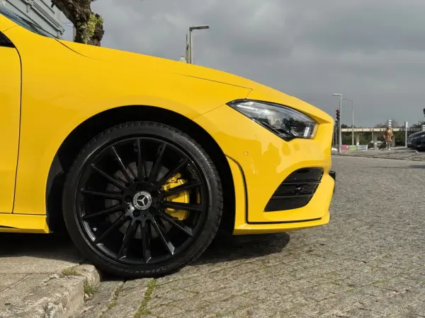 Mercedes-Benz CLA 250 e Shooting Brake AMG Line 11