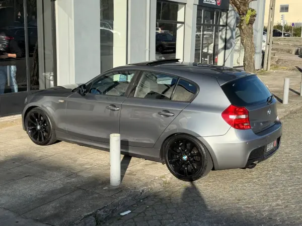 BMW 123 d Cabrio 9