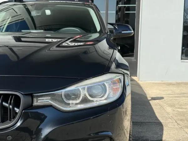 BMW 320 d Pack M 12