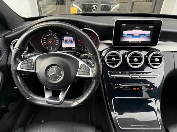 Mercedes-Benz C 220 d Station 9G-TRONIC AMG Line 19