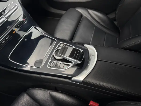 Mercedes-Benz C 220 d Station 9G-TRONIC AMG Line 24
