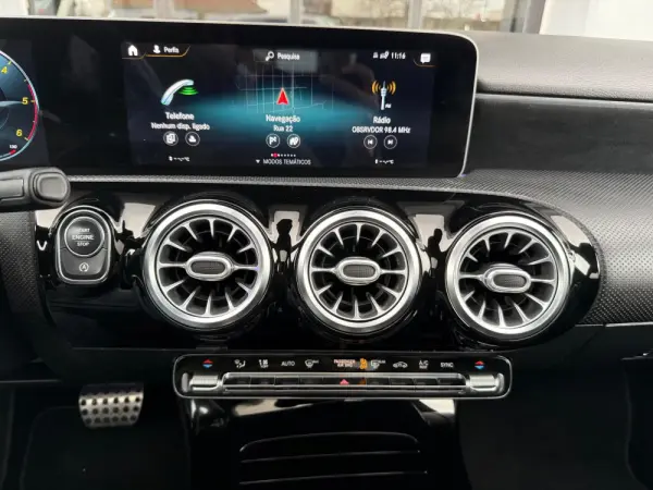 Mercedes-Benz A 180 d AMG Line Aut. 22