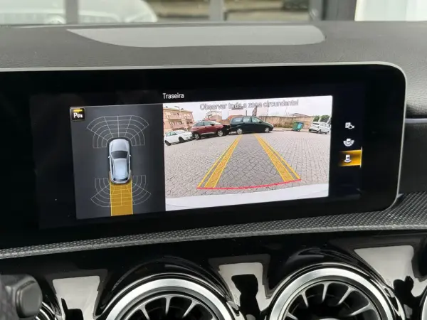 Mercedes-Benz A 180 d AMG Line Aut. 25