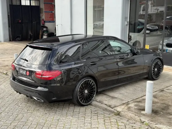 Mercedes-Benz C 220 d 4Matic Station 9G-TRONIC Night Edition 10