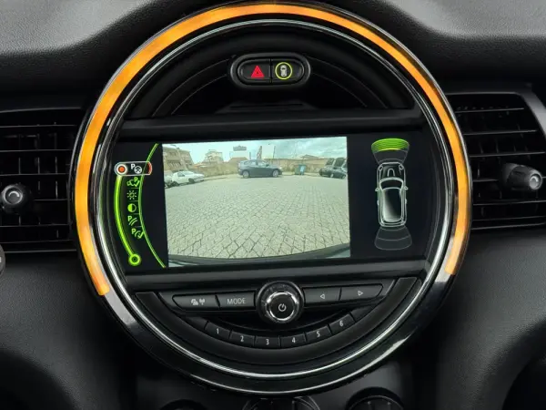 MINI 3 Portas John Cooper Works 21