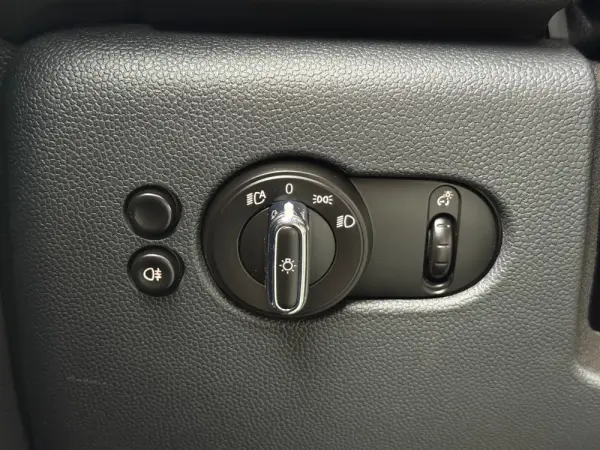 MINI 3 Portas John Cooper Works 30