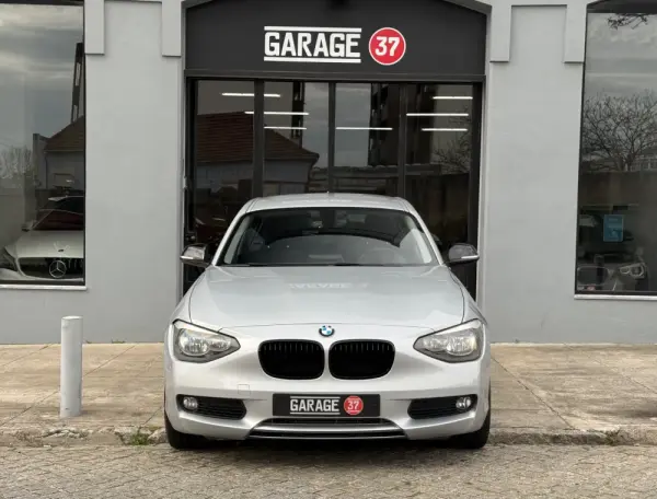 BMW 118 d Sport Line 2