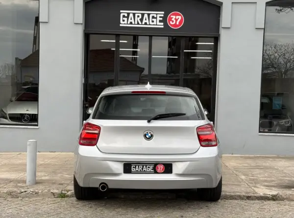 BMW 118 d Sport Line 7