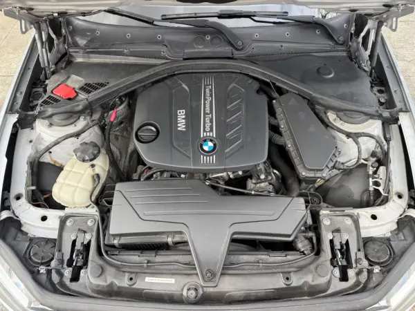 BMW 118 d Sport Line 25