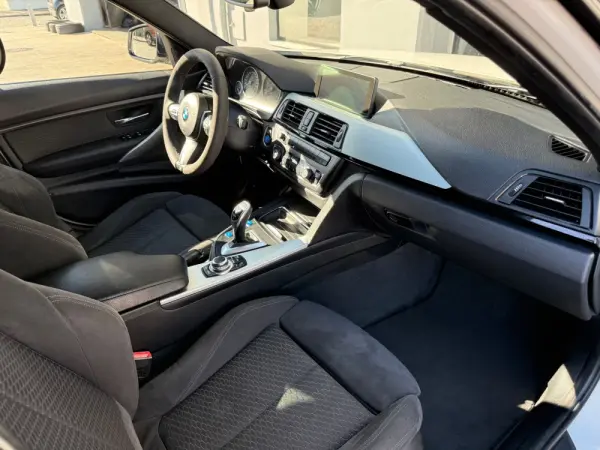BMW 320 d Auto Pack M 17