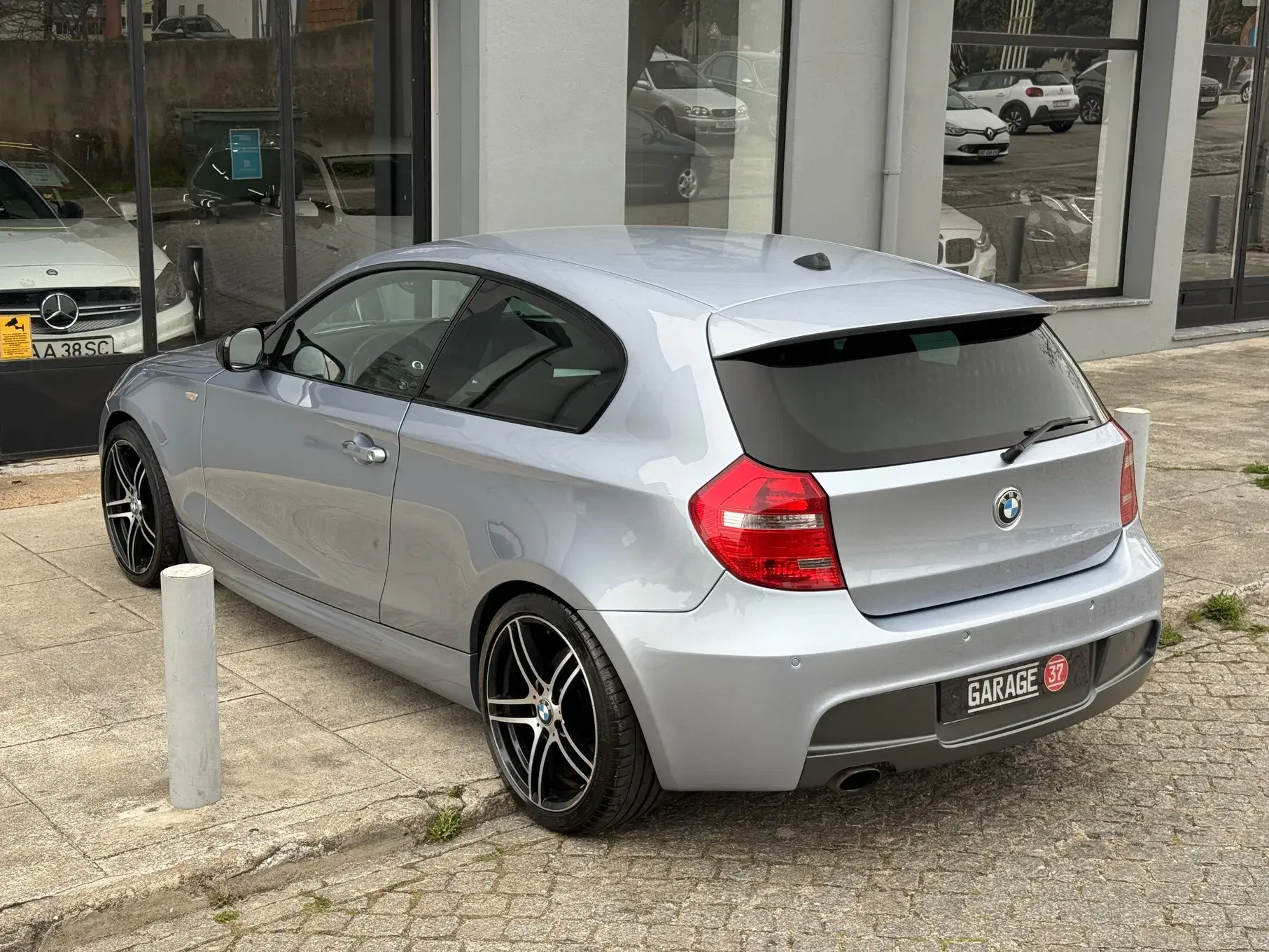 BMW 118 d Pack M 9