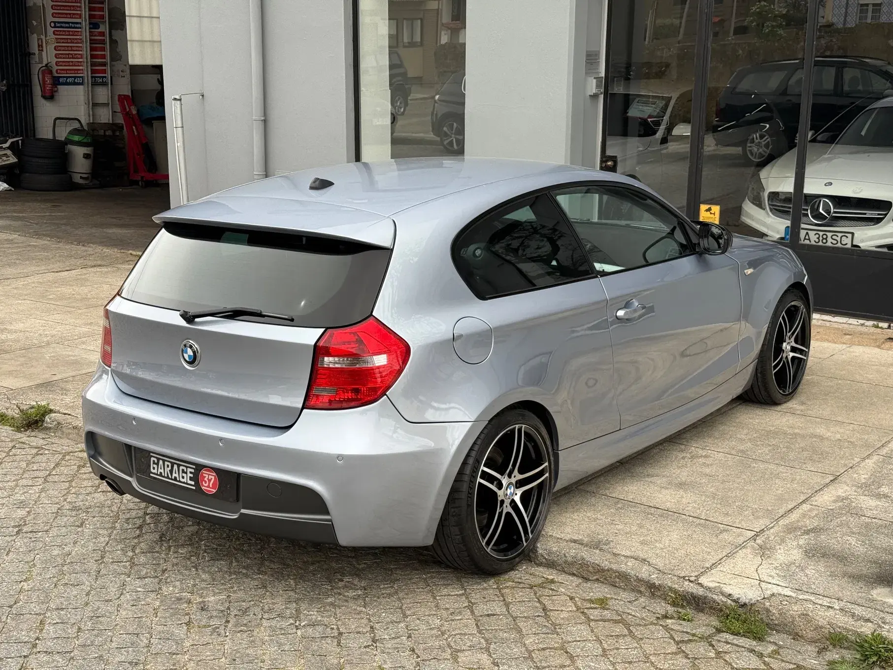 BMW 118 d Pack M 10