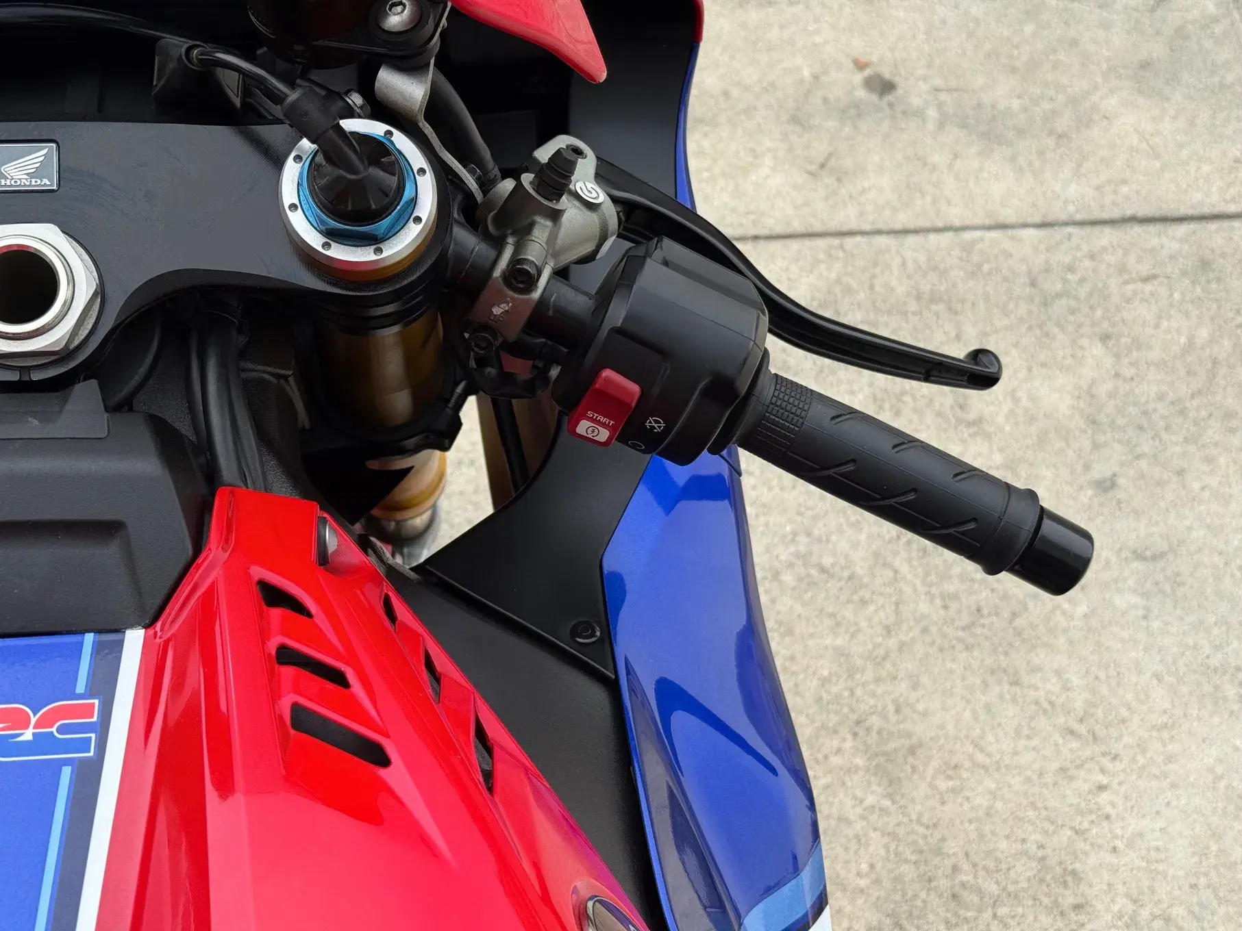 Honda CBR Outro 17