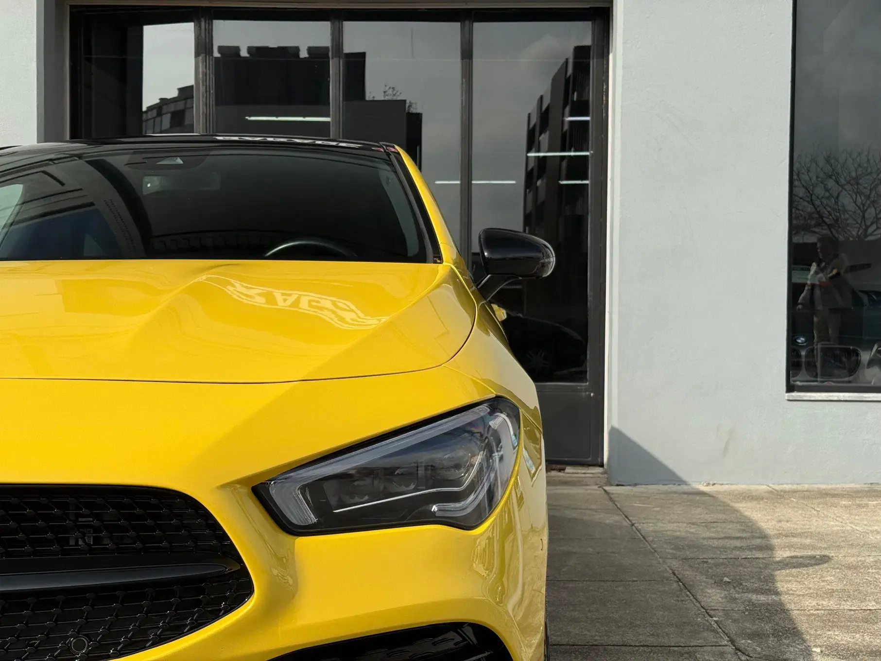 Mercedes-Benz CLA 250 e Shooting Brake AMG Line 12