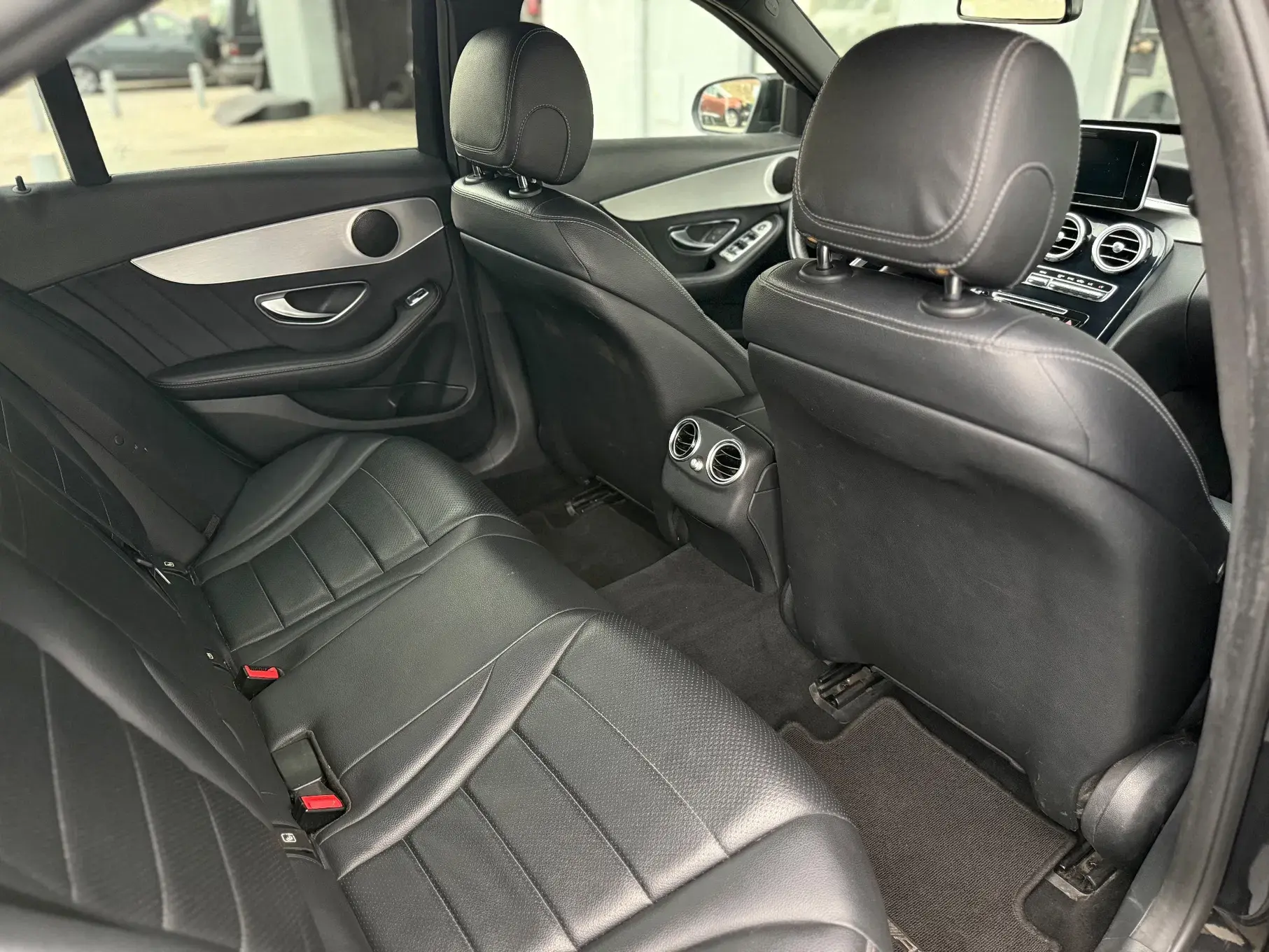 Mercedes-Benz C 220 d Station 9G-TRONIC AMG Line 17