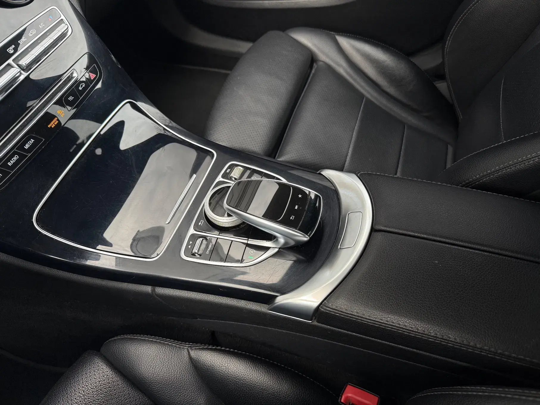 Mercedes-Benz C 220 d Station 9G-TRONIC AMG Line 24