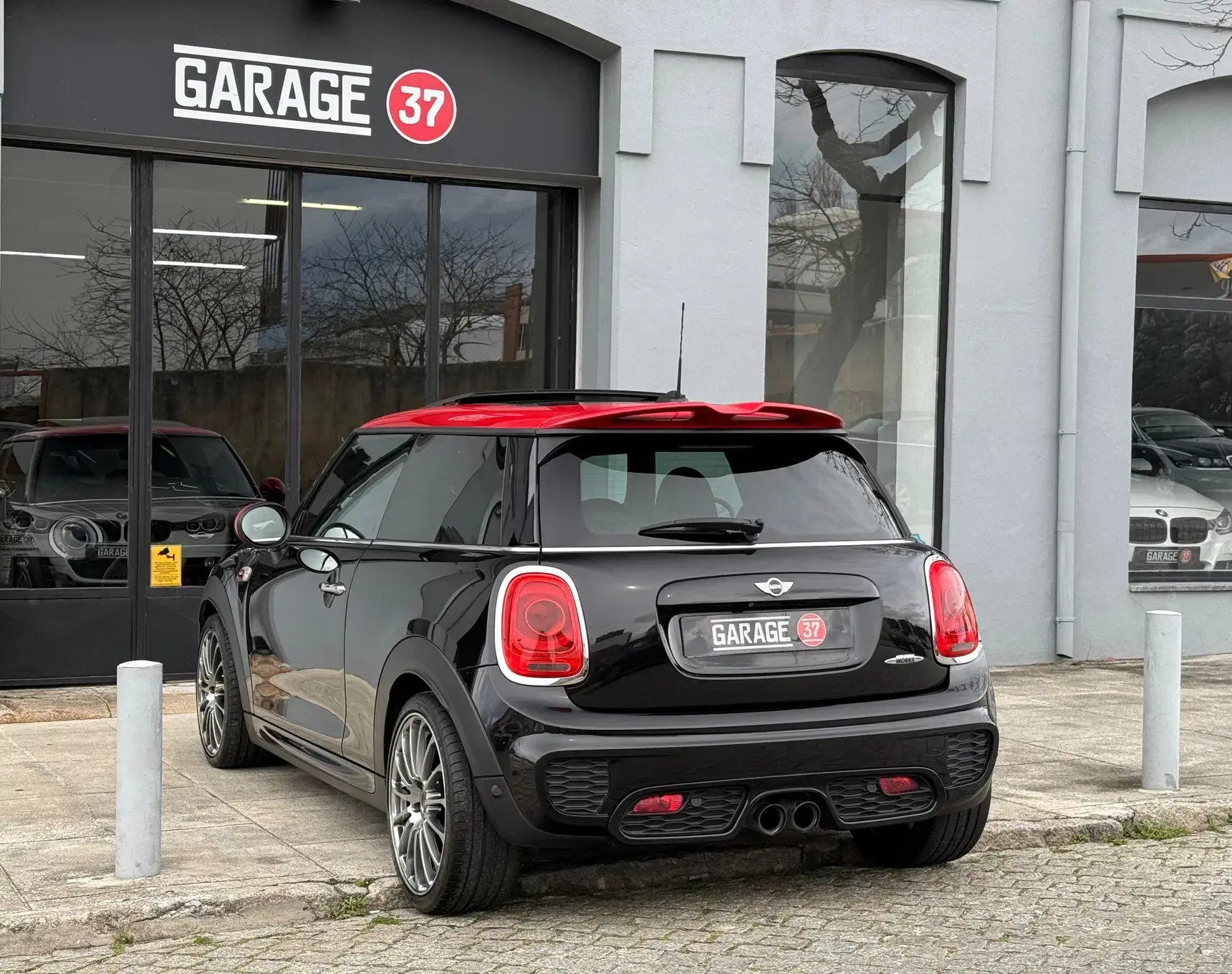MINI 3 Portas John Cooper Works 6