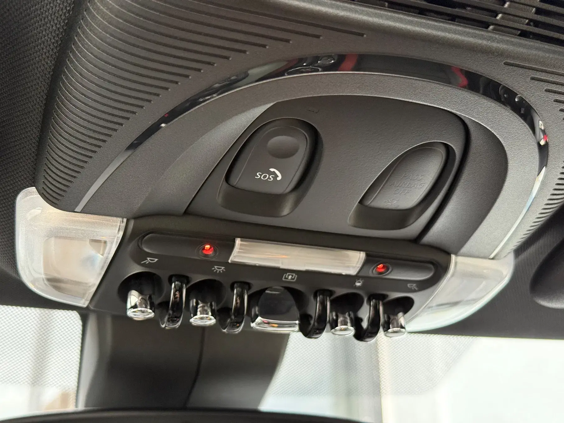 MINI 3 Portas John Cooper Works 31