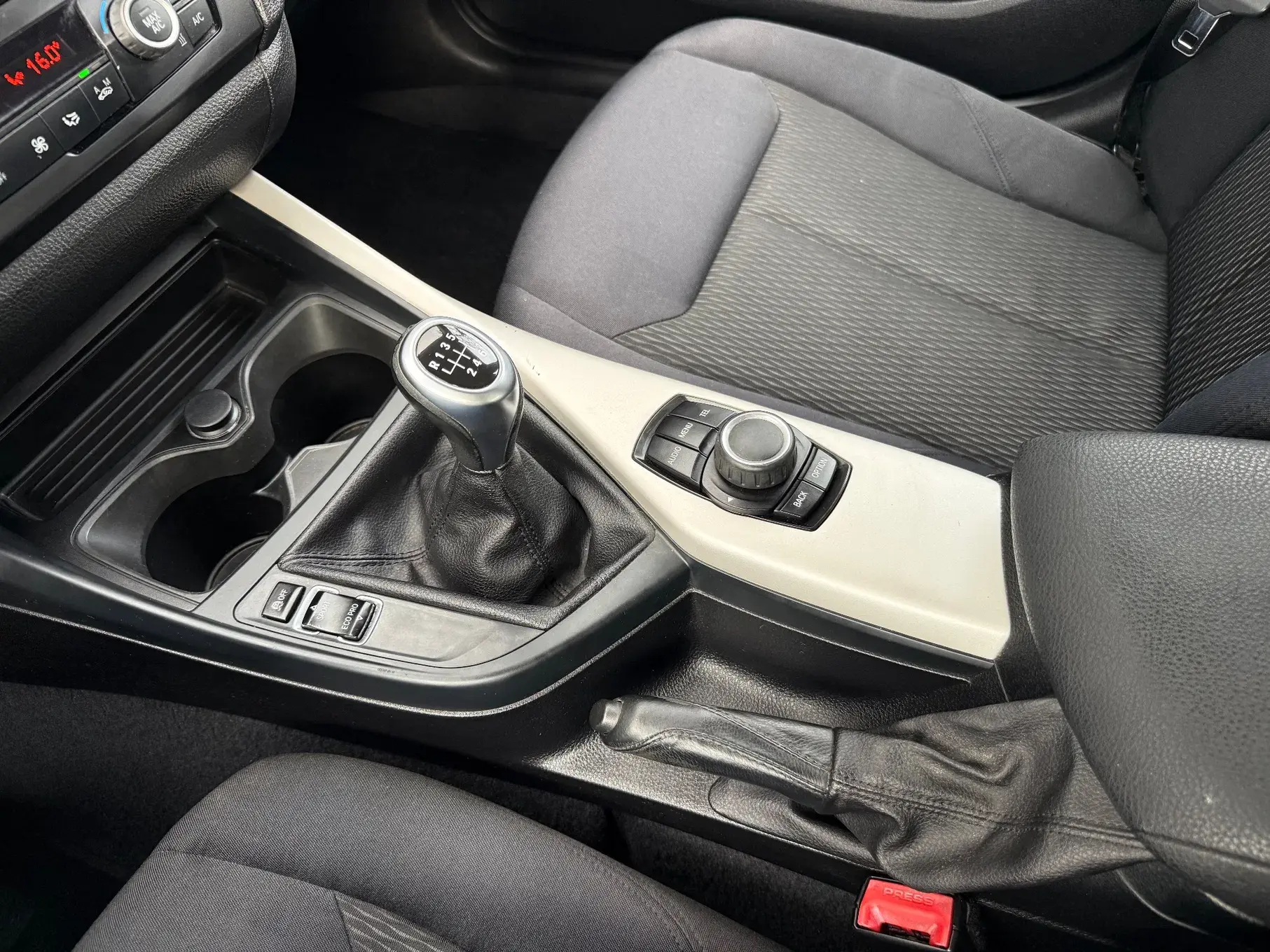 BMW 118 d Sport Line 21