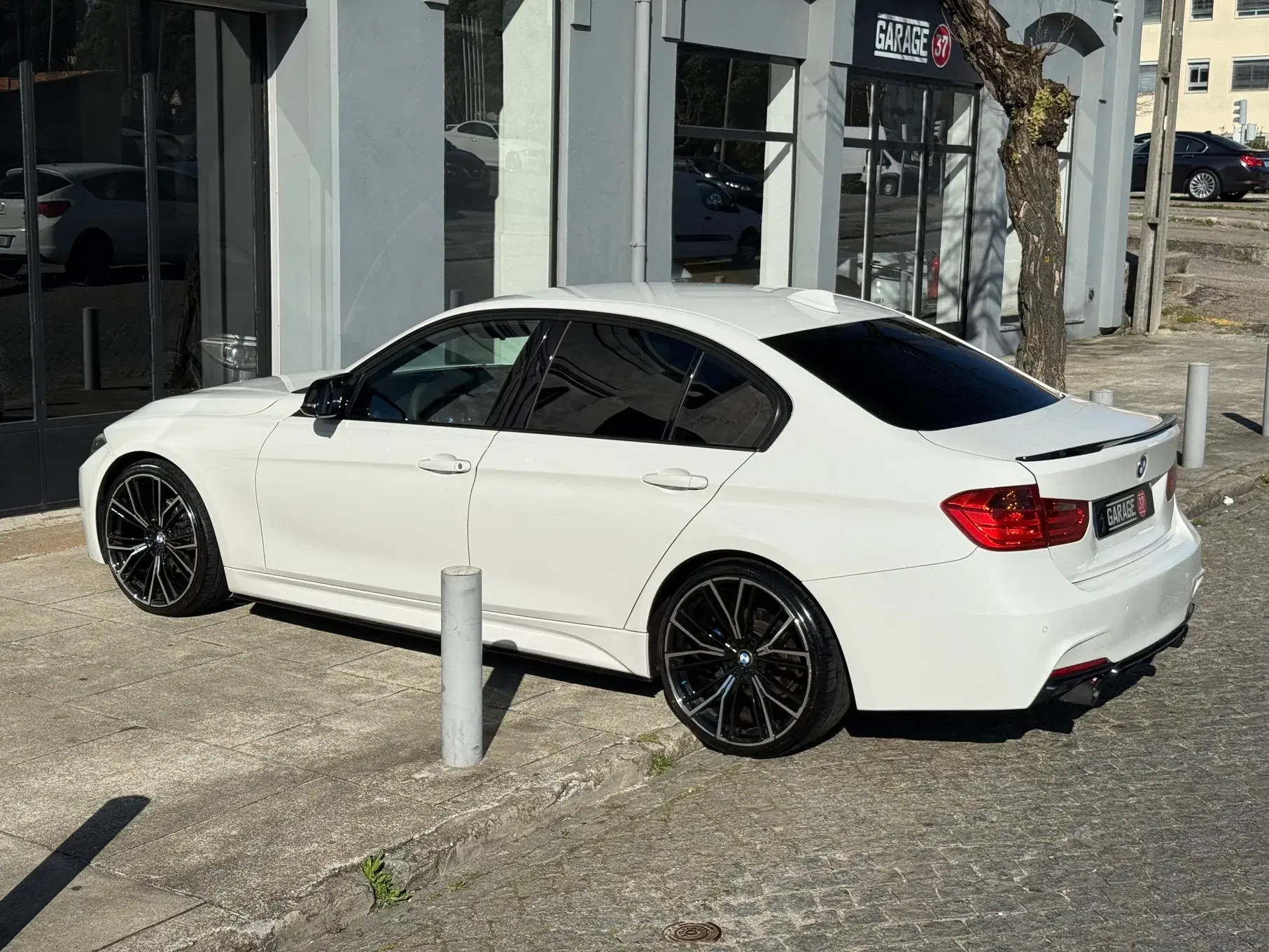 BMW 320 d Auto Pack M 9