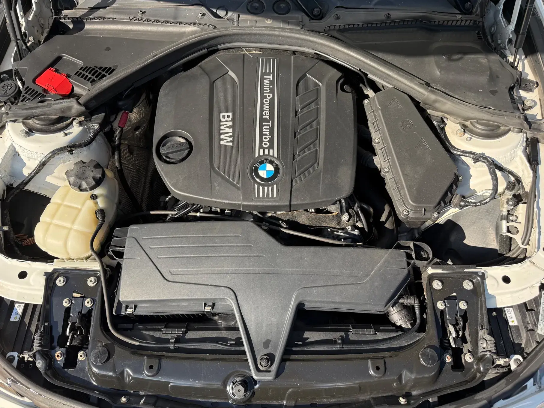 BMW 320 d Auto Pack M 27