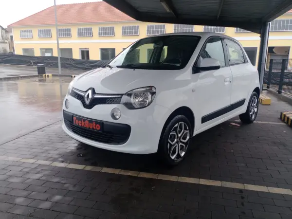 Renault Twingo SCe 70 S&S LIMITED 2018 4