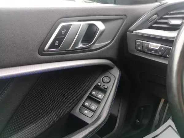 BMW 216 Gran Coupé d Pack Desportivo M 25