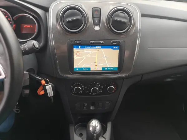 Dacia Logan MCV 0.9 TCe Stepway 16