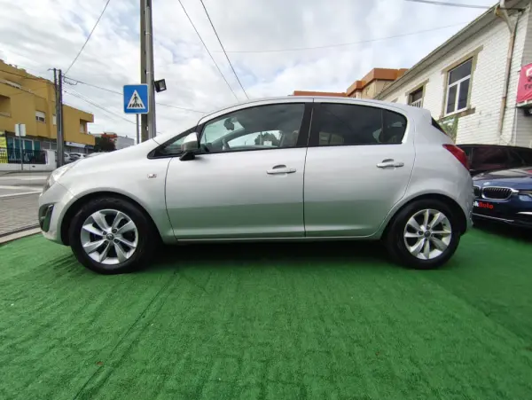 Opel Corsa 1.3 CDTI Cosmo 4