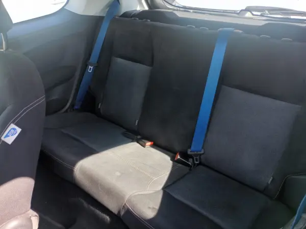 Peugeot 208 PureTech 82 Winter Edition 11