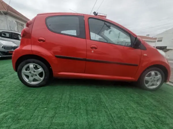 Peugeot 107 1.0 Active 6