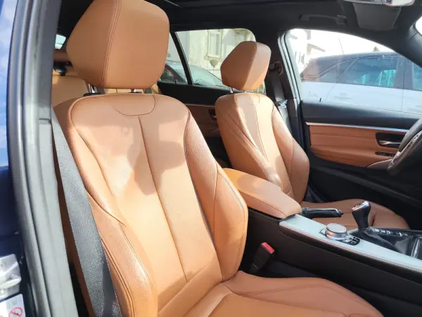 BMW 320 d Line Sport 21