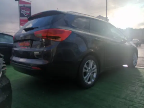 Kia Ceed SW 1.4 CRDi More 8