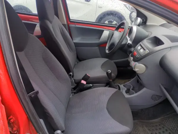 Peugeot 107 1.0 Active 14