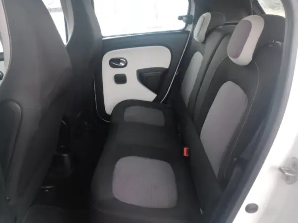 Renault Twingo SCe 70 S&S LIMITED 2018 14