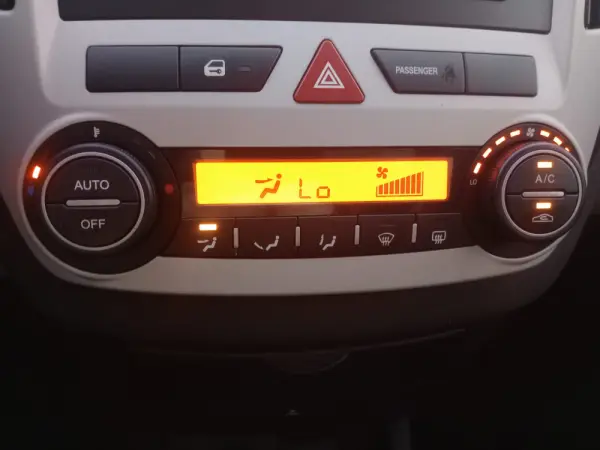 Kia Ceed SW 1.4 CVVT EX ISG 11