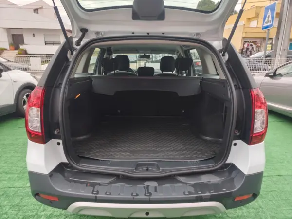 Dacia Logan MCV 0.9 TCe Stepway 12