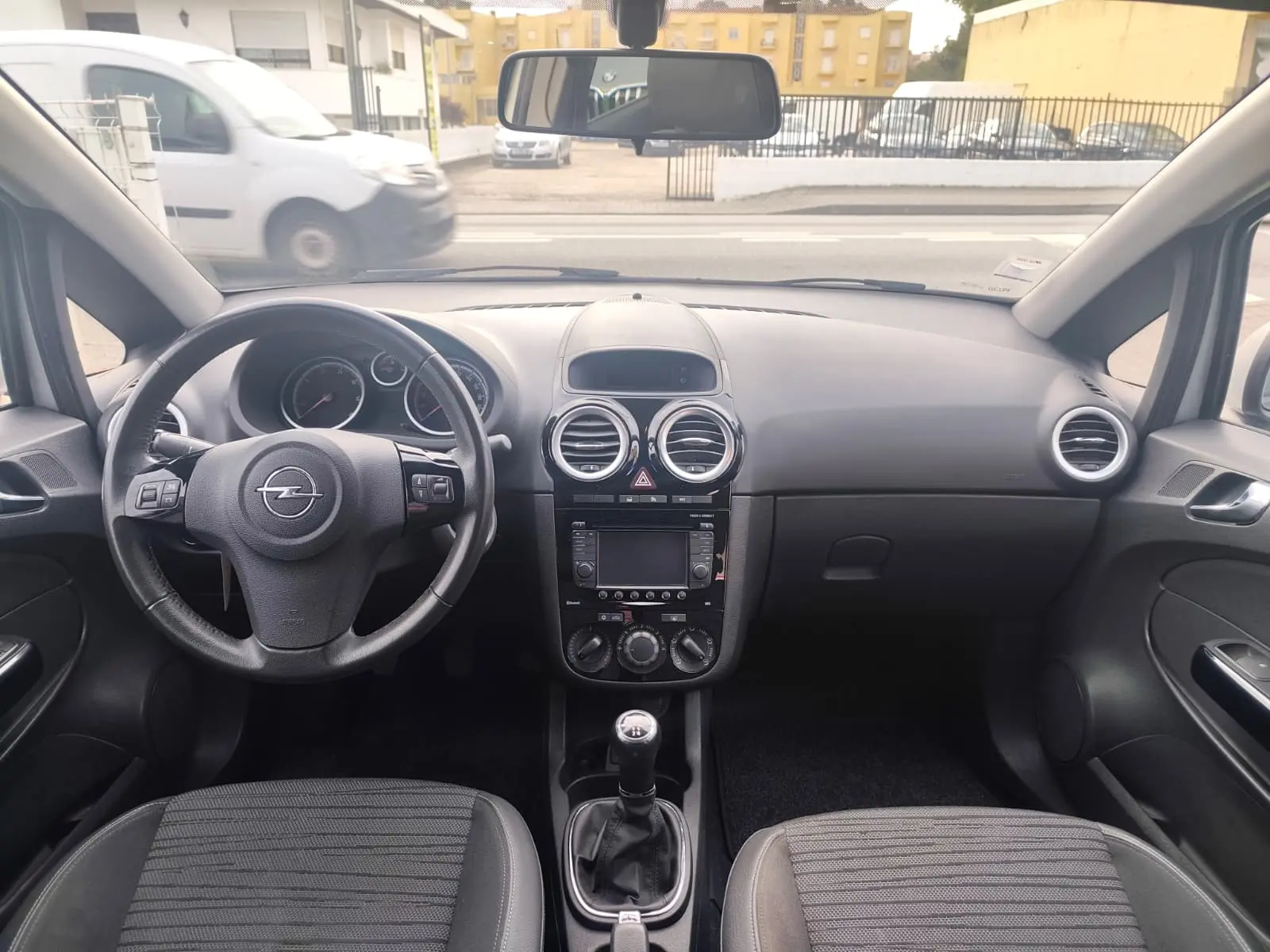 Opel Corsa 1.3 CDTI Cosmo 12