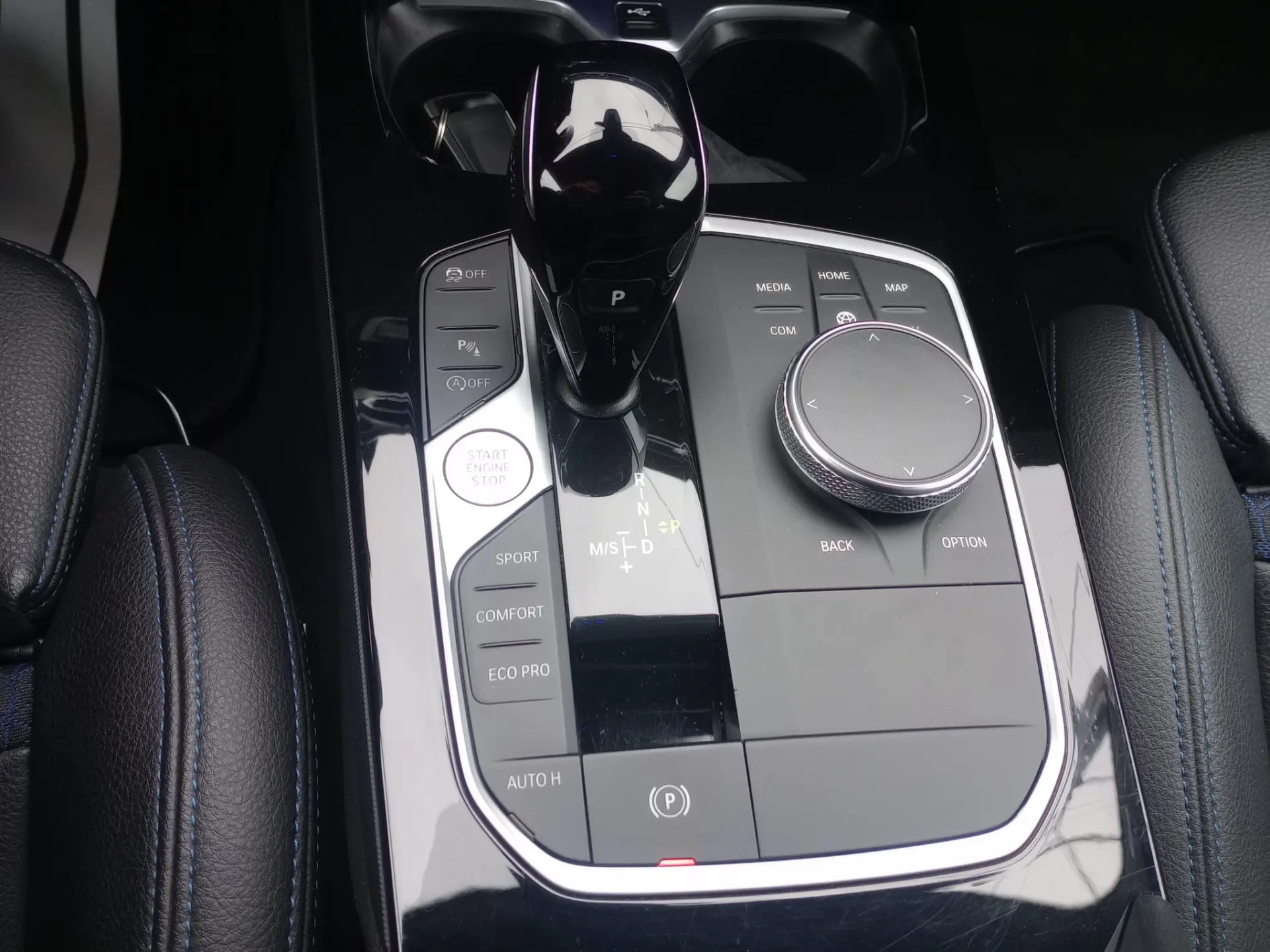 BMW 216 Gran Coupé d Pack Desportivo M 24