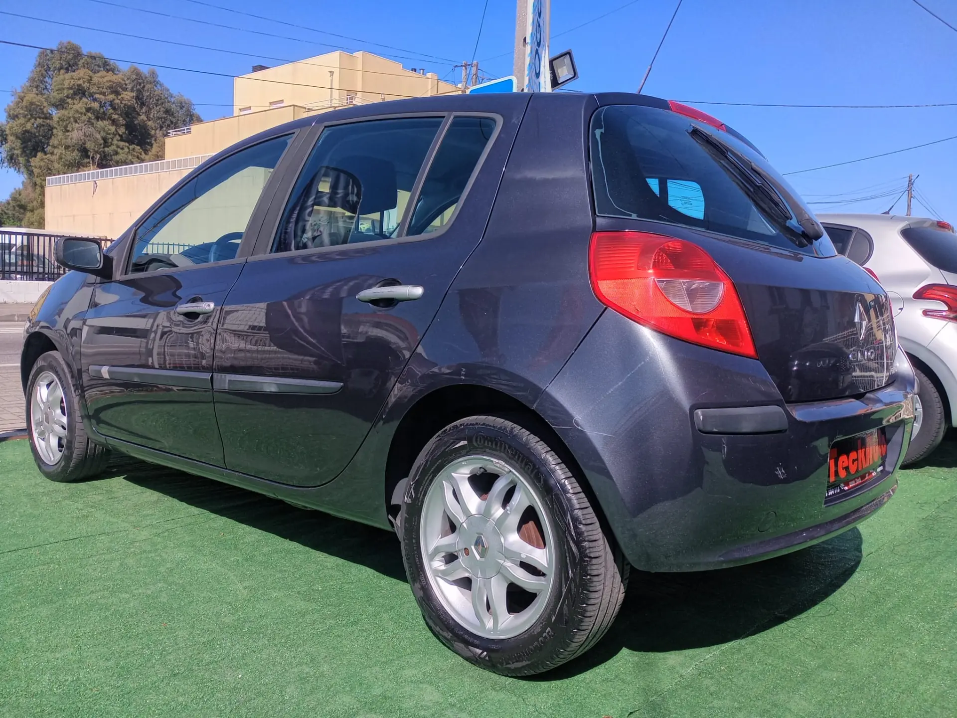 Renault Clio 1.2 16V Dynamique 3
