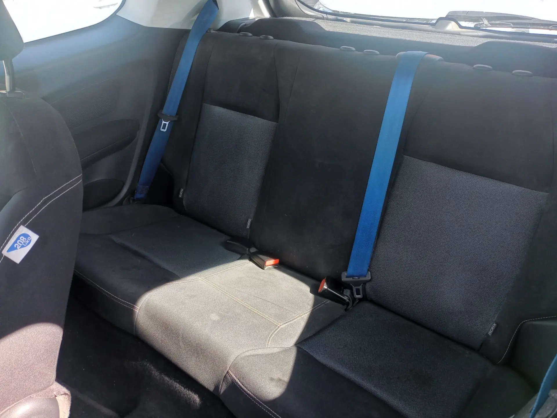 Peugeot 208 PureTech 82 Winter Edition 11