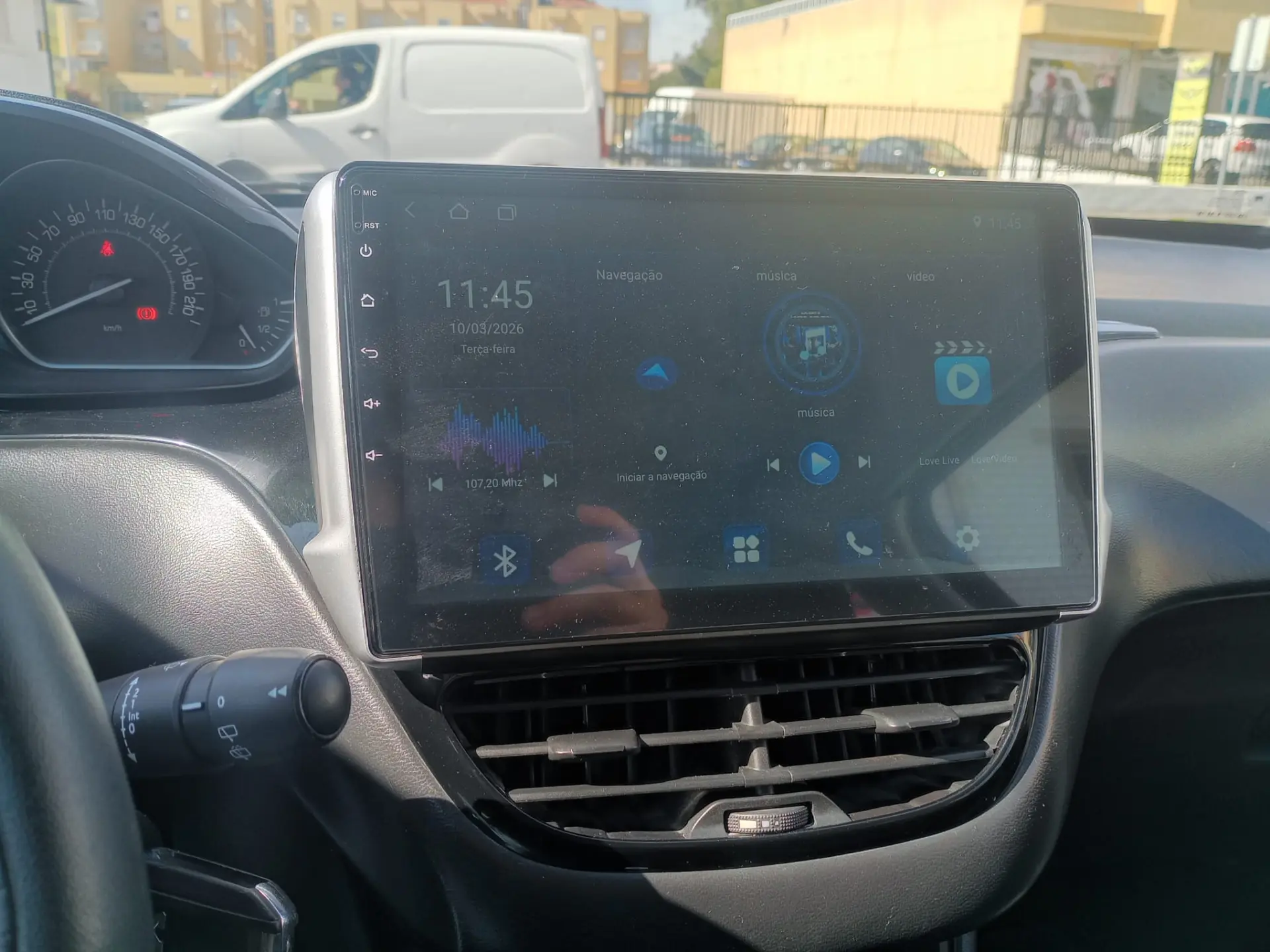 Peugeot 208 PureTech 82 Winter Edition 14