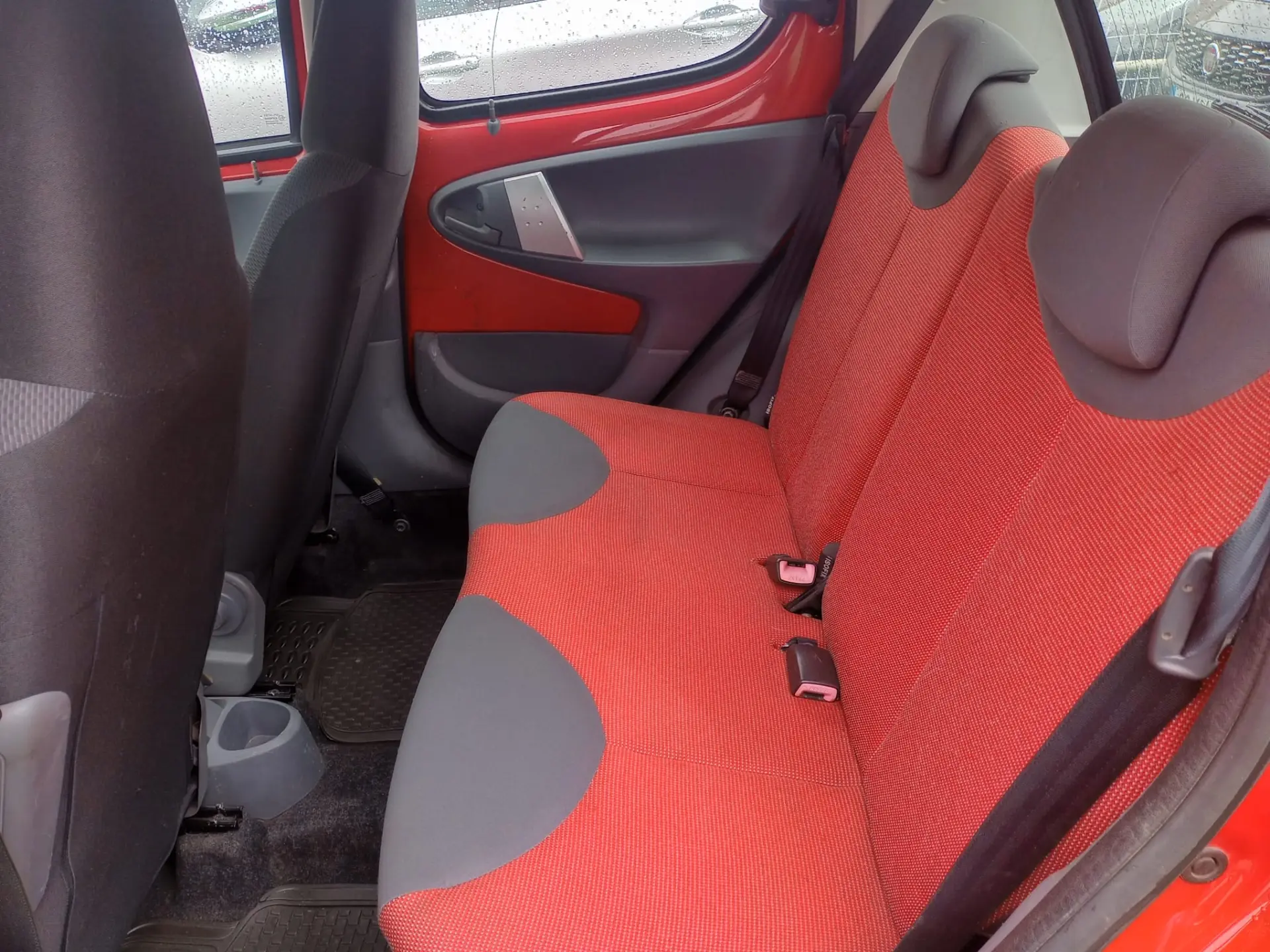 Peugeot 107 1.0 Active 15