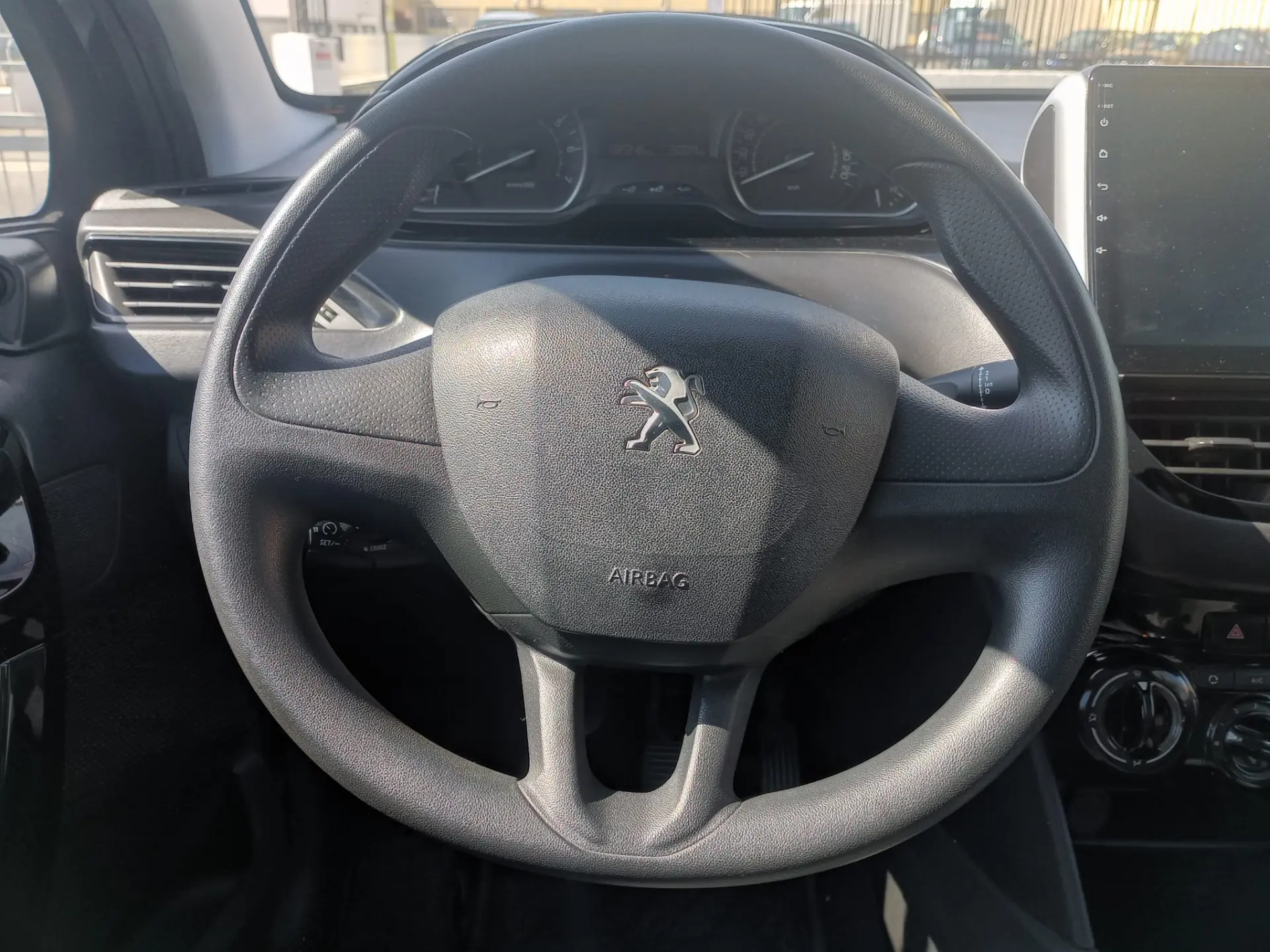 Peugeot 208 PureTech 82 Winter Edition 13